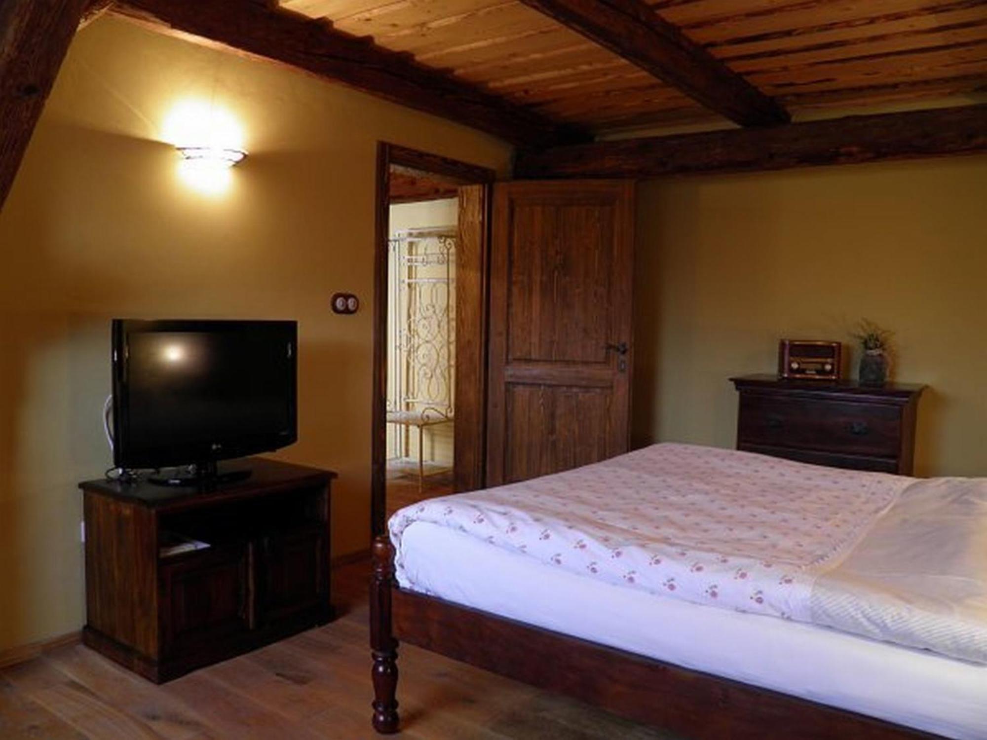 Dvur Olsiny -Hotel And Horse-Riding Karviná 객실 사진