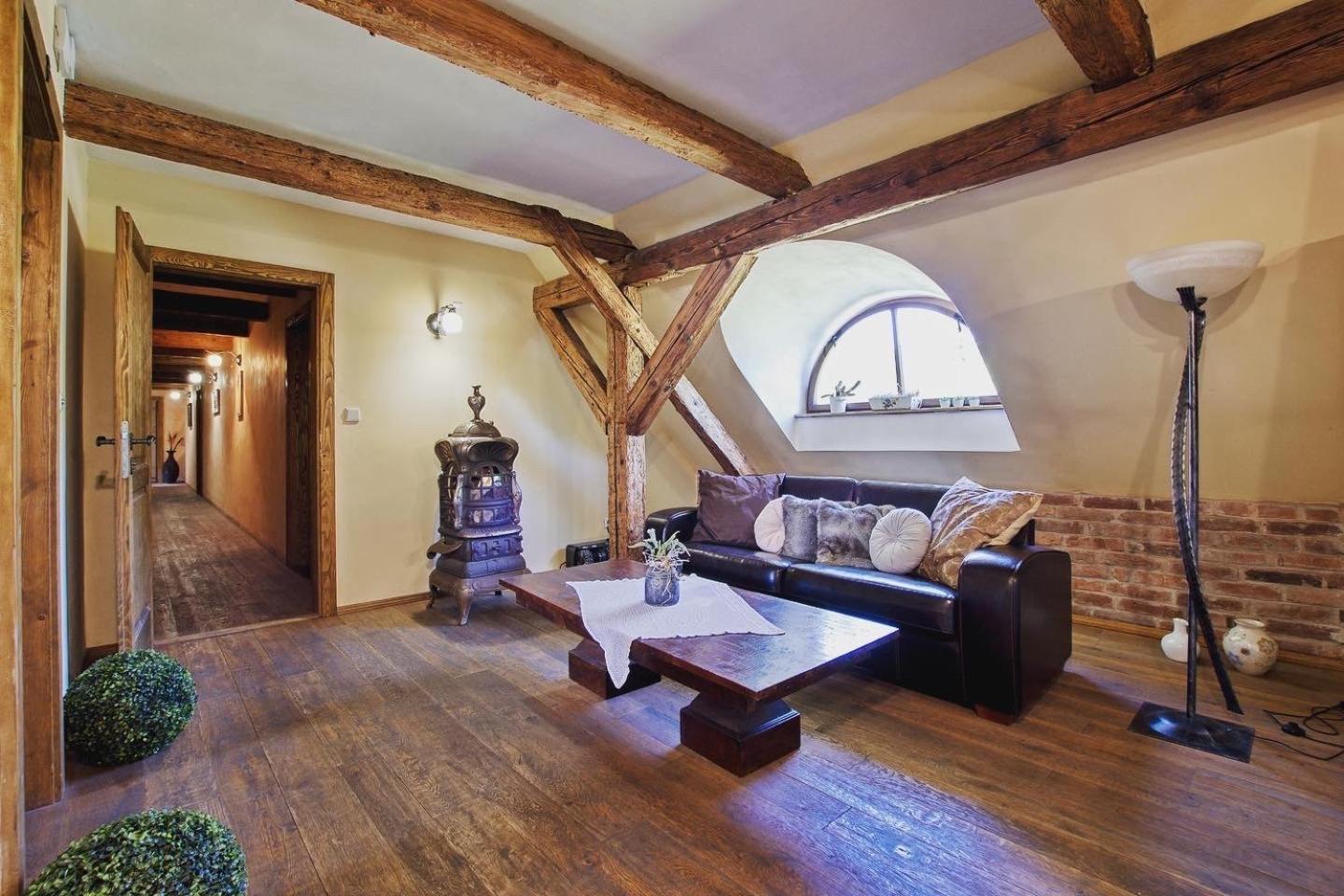 Dvur Olsiny -Hotel And Horse-Riding Karviná 외부 사진