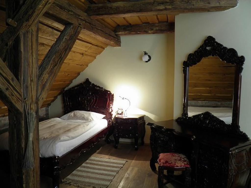 Dvur Olsiny -Hotel And Horse-Riding Karviná 객실 사진