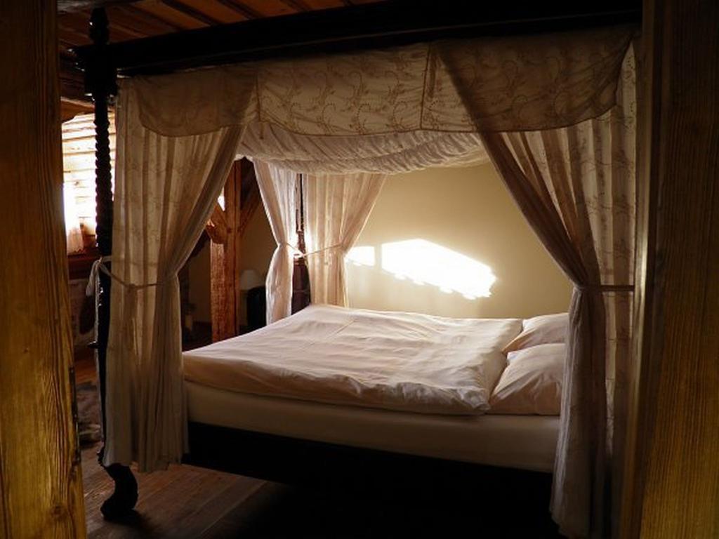 Dvur Olsiny -Hotel And Horse-Riding Karviná 객실 사진